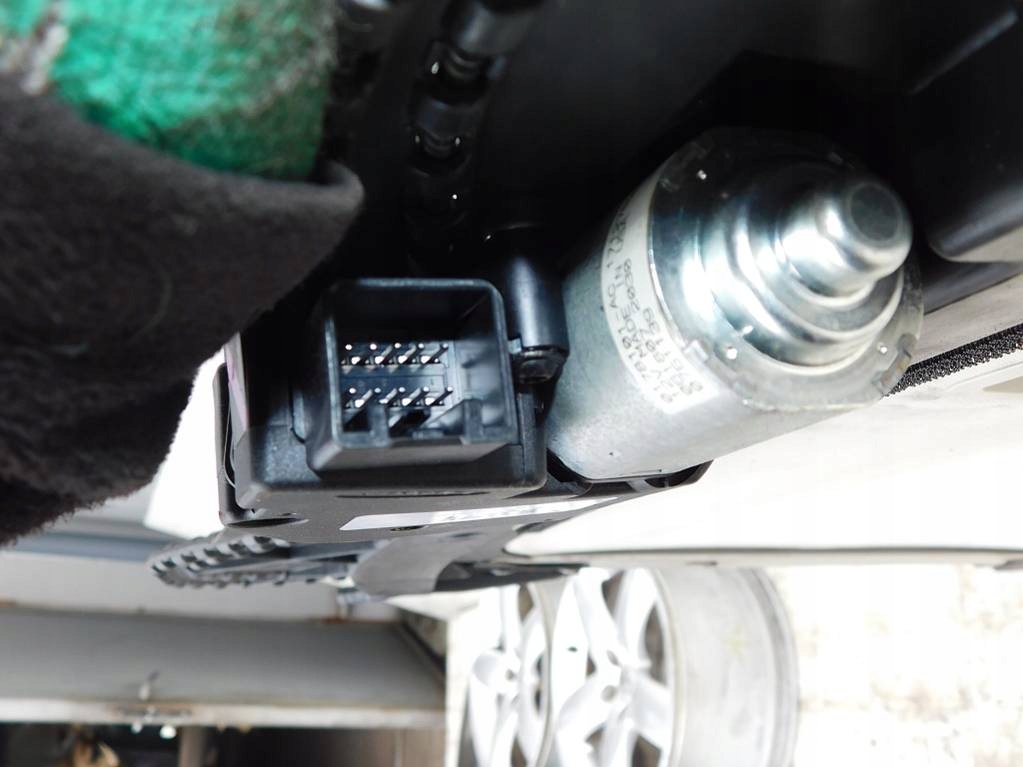 фото №11, Jeep compass i 2007r люк