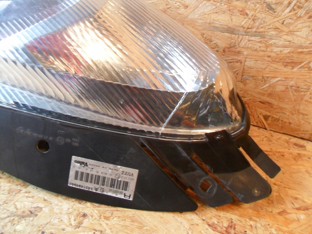 фото №10, Citroen xsara picasso 1999 2000- фара правый