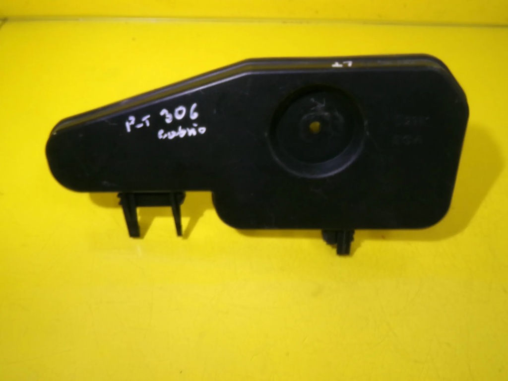 фото №5, Вкладыш лампы задний левый задняя peugeot 306 cabrio nr780