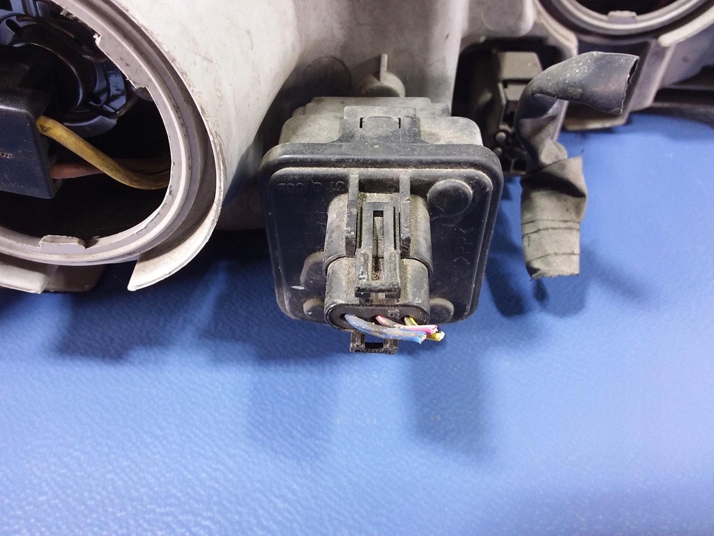 фото №5, Hyundai coupe i lift фара лівий лампа eu