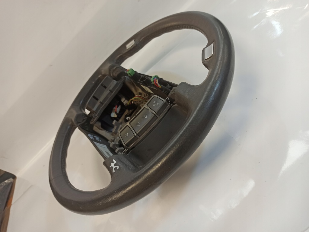 фото №9, Bmw 7 e65 e66 повітропровід спортивний шкіра мультифункція 32346761761 6758372021