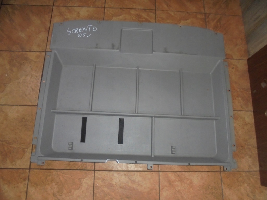 фото №2, Kia sorento i 2.5d 05' пол багажника