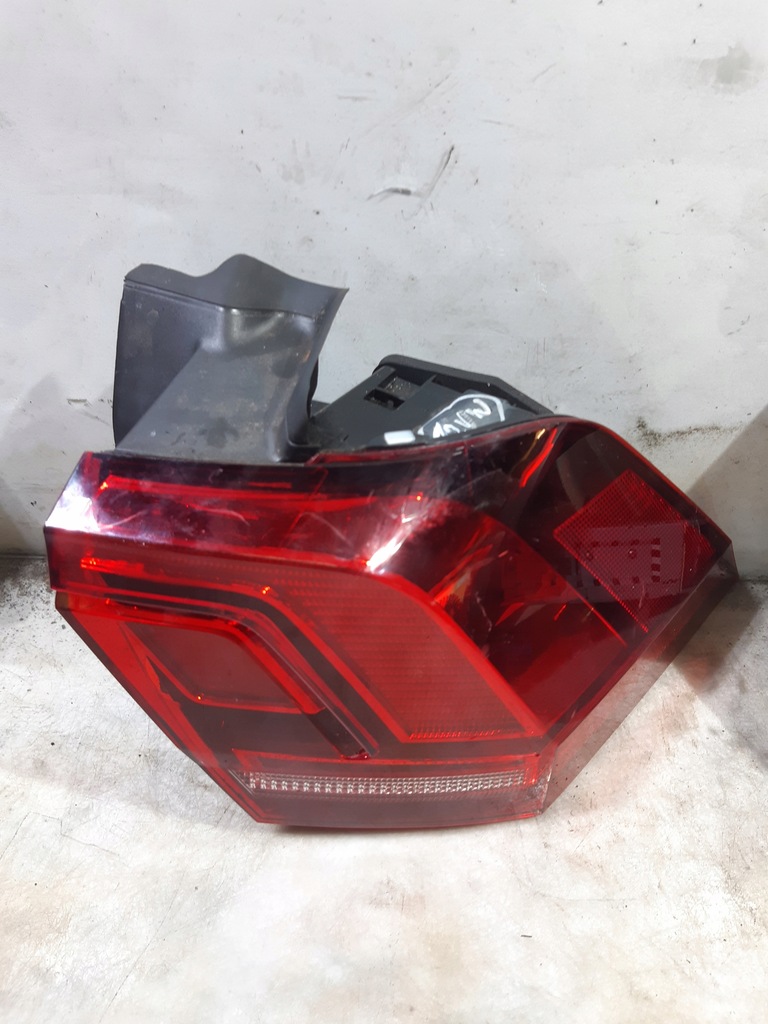 фото №1, Лампа правий задня vw tiguan ii 5na945096d