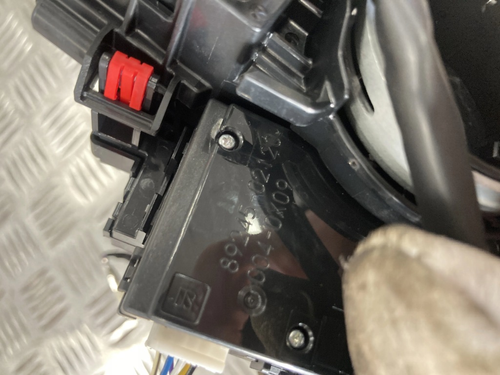 фото №2, Перемикач комбінований стрічка toyota corolla e21 19-