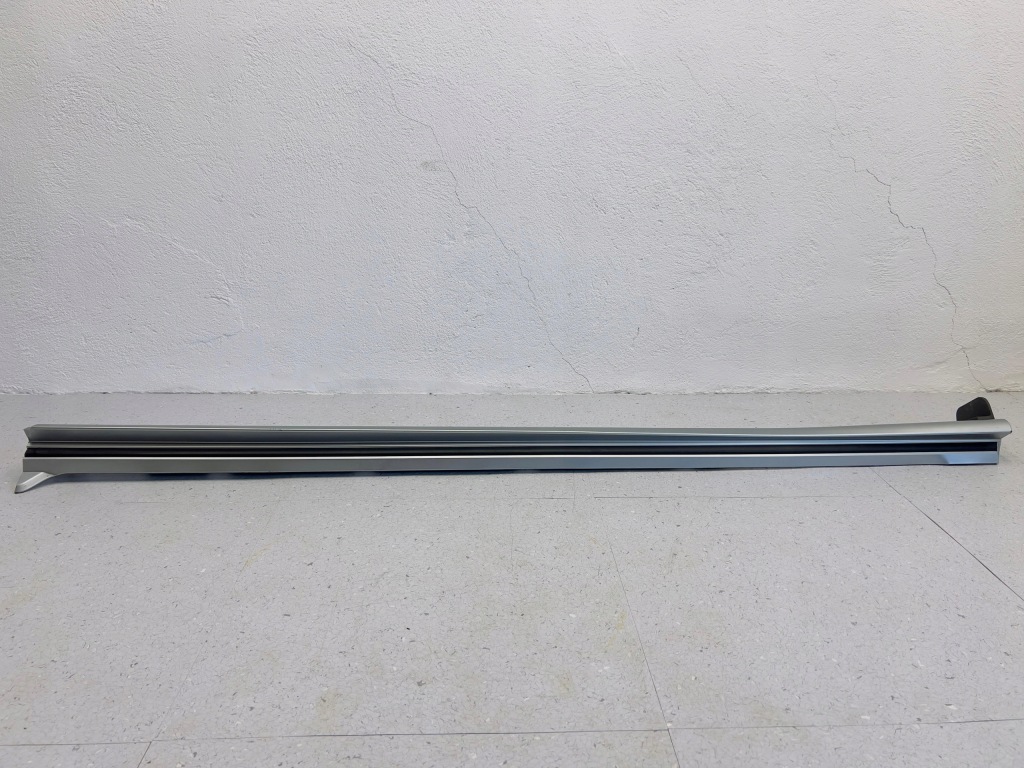 фото №1, Молдинг защита порог порог правая hyundai ioniq 5 87752-gi100