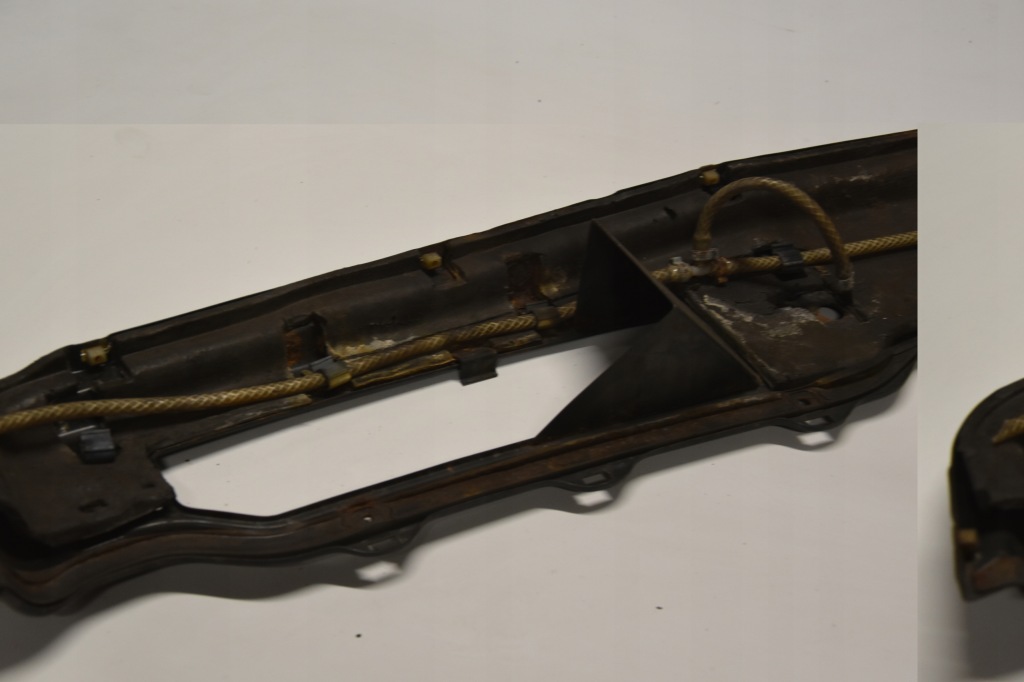 фото №6, Bmw e23 захист жабо капот омивача