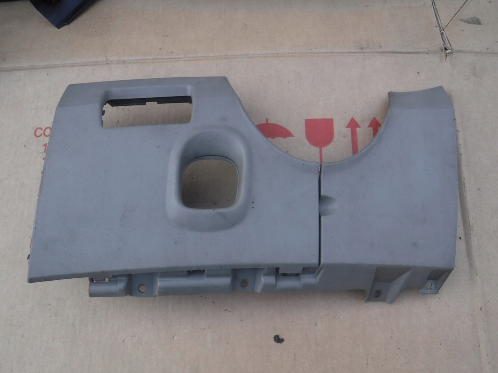 фото №1, Защита предохранителей панели renault megane ii 8200182566