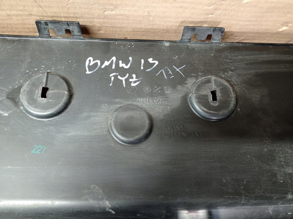 фото №8, Накладка бампера накладка задняя bmw i3