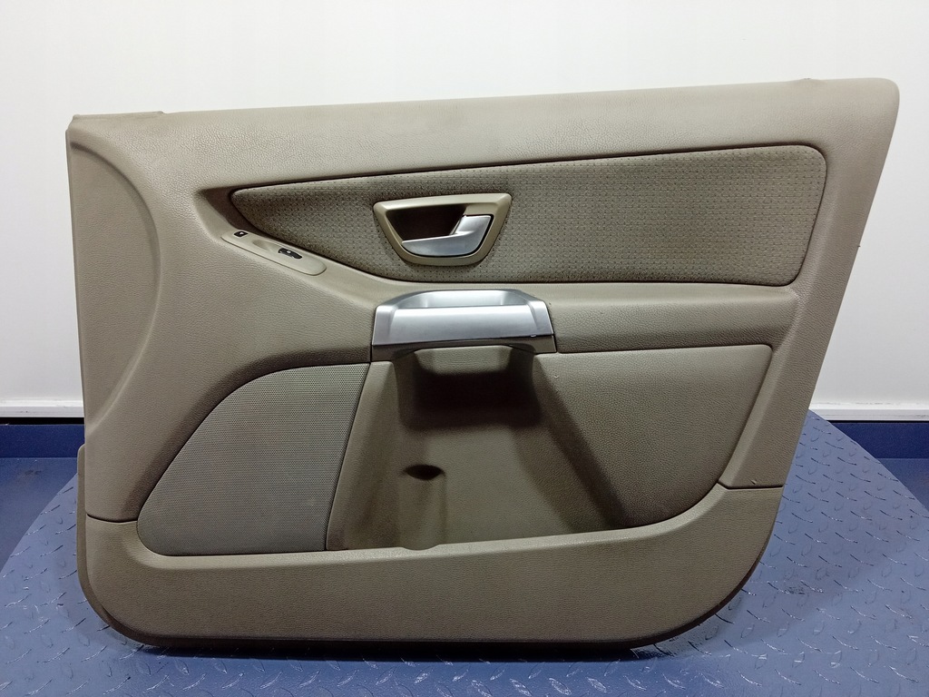 фото №1, Volvo xc90 i 02- обивка дверь перед правая обшивка