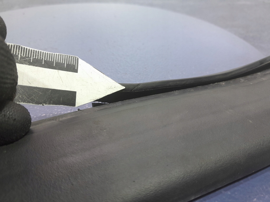 фото №5, Bmw 3 g20 g21 m3 g80 прокладка жабо капот 8075019