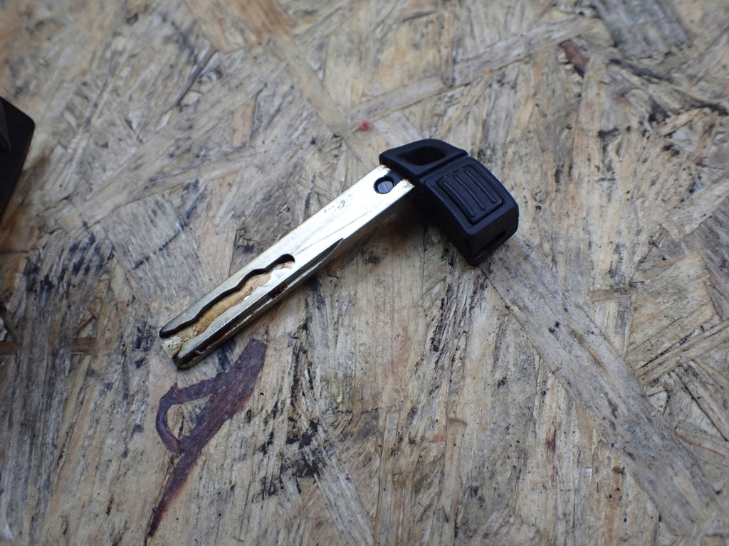 фото №9, Замок запалювання разом з ключ bmw 316d e91 lift kombi europa 6954719