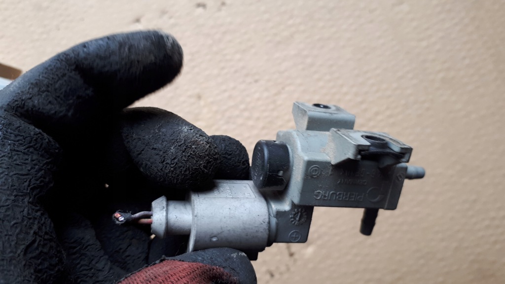 фото №5, S4 b8 a4 клапан турбины 3.0 tfsi 079906283b s5 a5