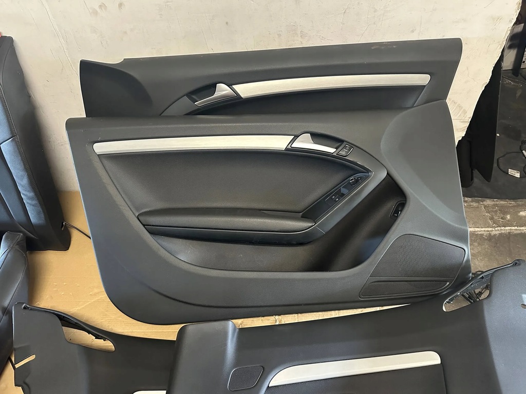 фото №8, Audi a5 coupe s-line комплект сидіння заднє сидіння 8t0