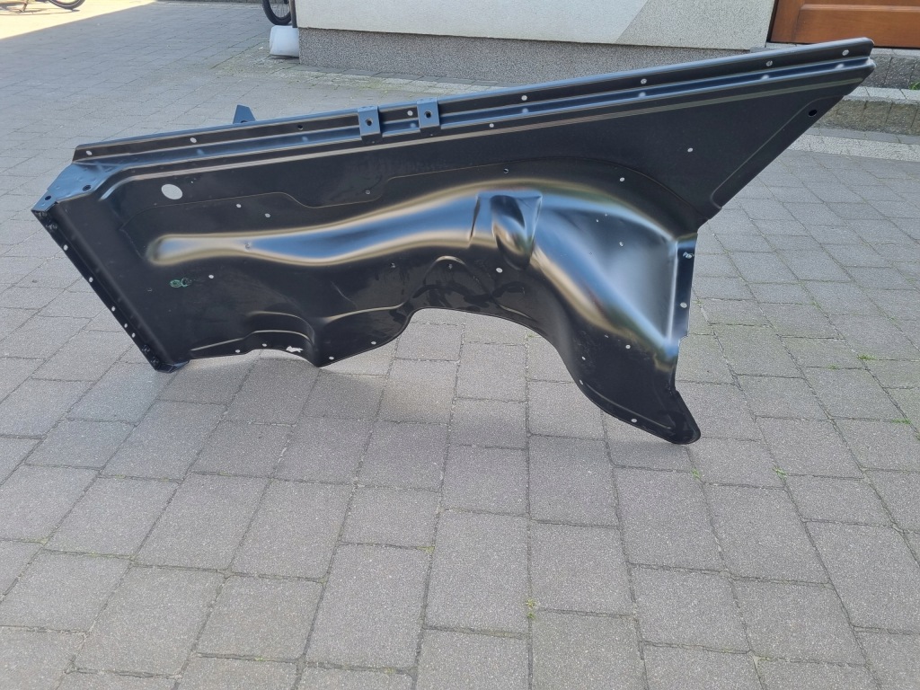 Купити Підкрилок перед правий mercedes g klase w460 w461 gelenda wolf puch 78-