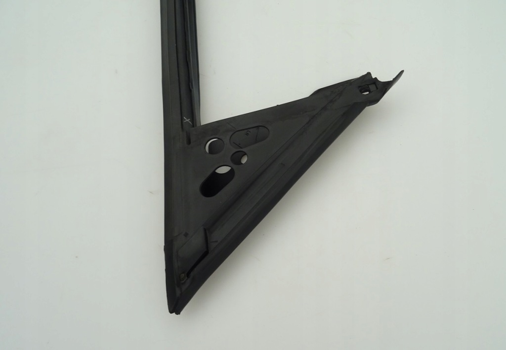 фото №4, 2010-2015 camaro прокладка дверь левая треугольник