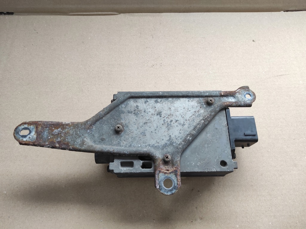 фото №4, Модуль блок управления osi поворотная 4управление renault laguna iii 527000002r