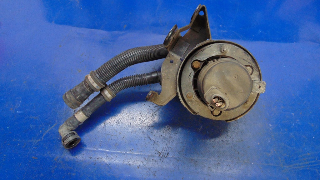 фото №3, Насос wody 2.3 v5 vw bora 97-05 rok