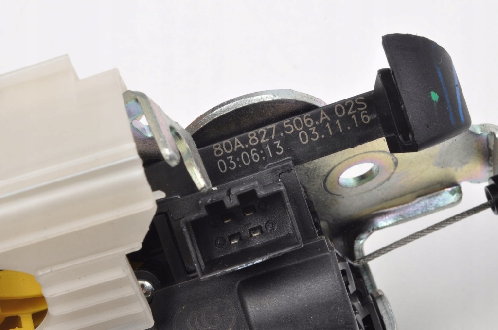 Audi q5 ii 80a замок багажника кришки 80a827506a 3v5827887a Київ