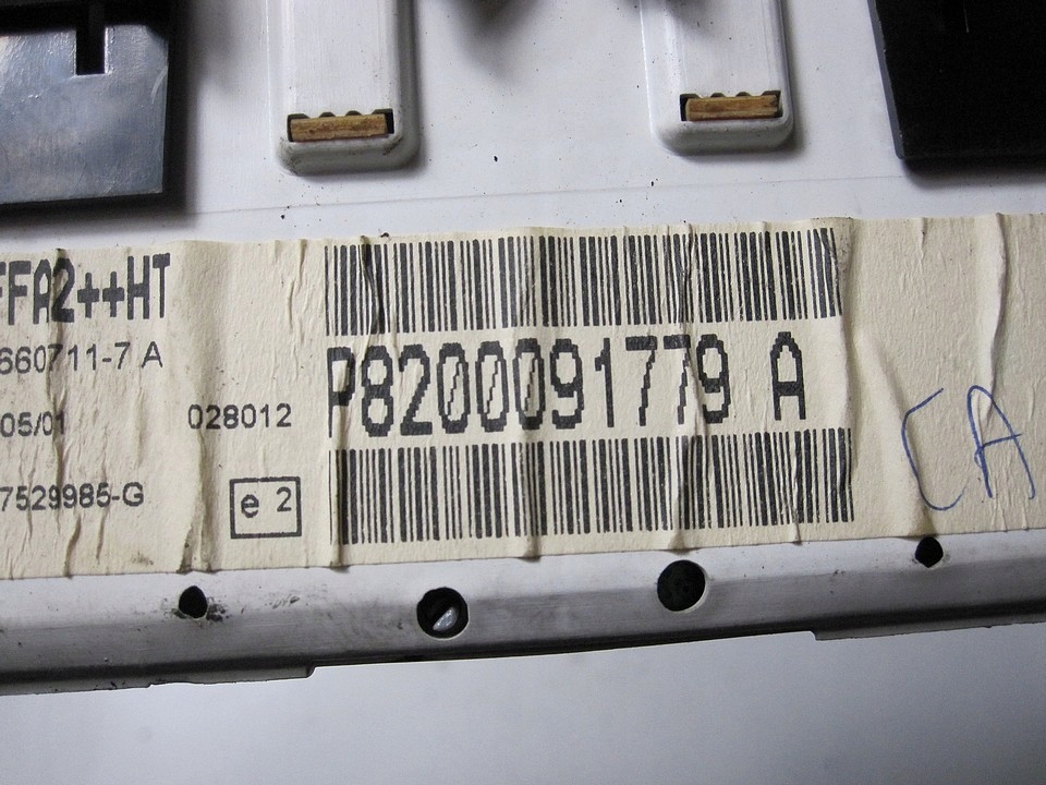 Дисплей годинник renault clio ii 02r Зі Шроту