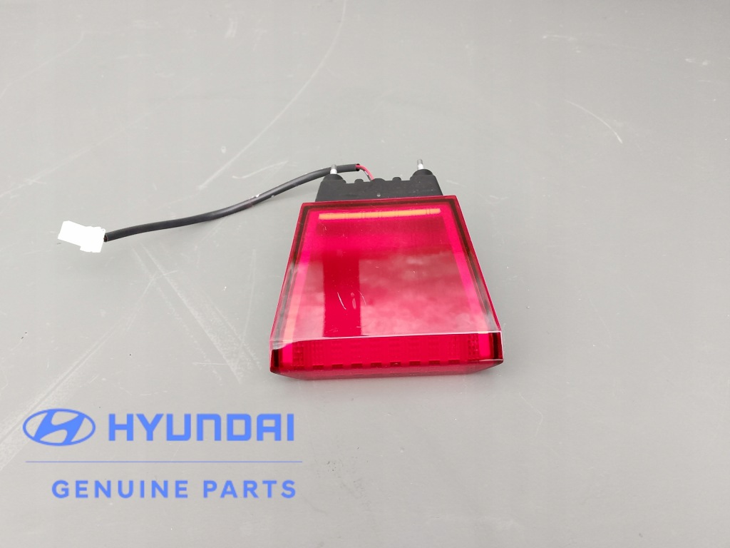 фото №1, Hyundai kona ii 2 2023- третий свет стоп 92700-be000