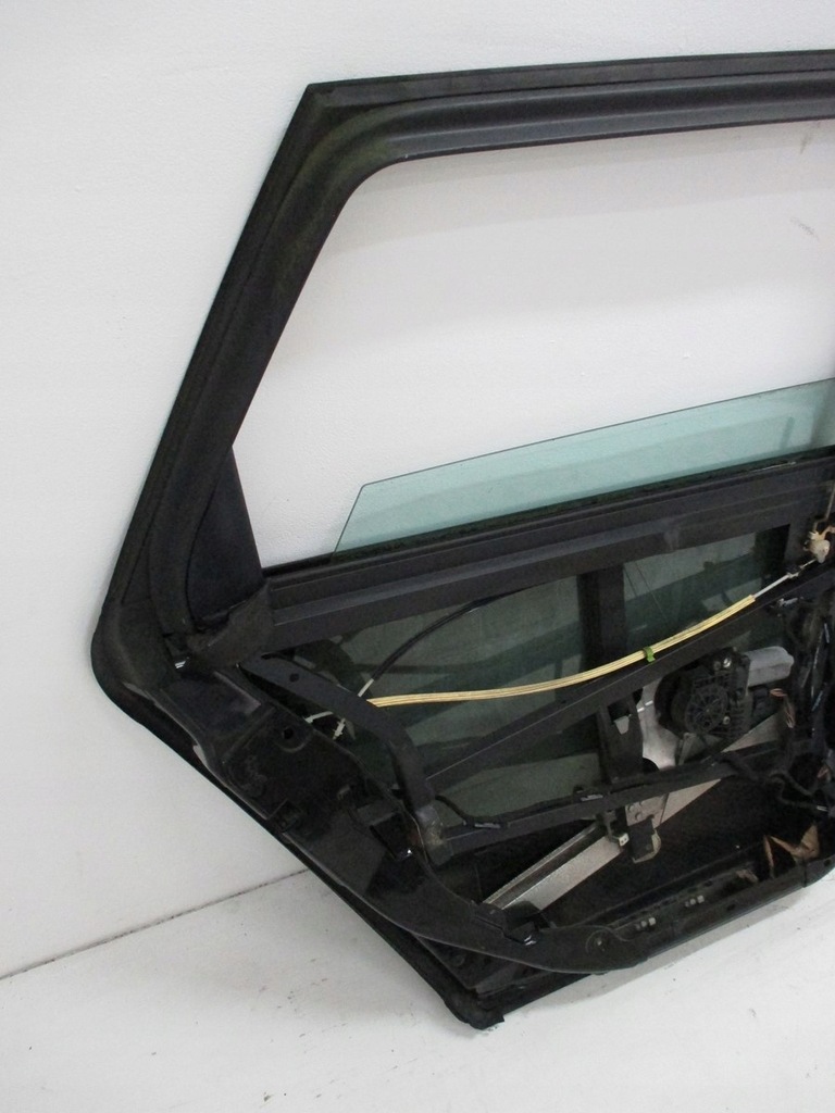 фото №7, Двері ліва задні audi a6 4b9 kombi