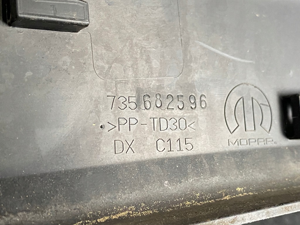 фото №4, Jeep compass 2017- молдинг накладка крила перед