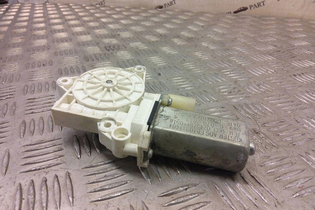 фото №8, Моторчик скло задніх правих двері bmw 1 coupe e82 6978848 2.0l дизель