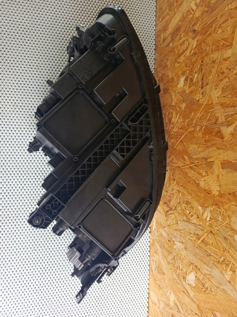 фото №12, Лампа перед левая vw tiguan 2 lift full led 5nb941081c