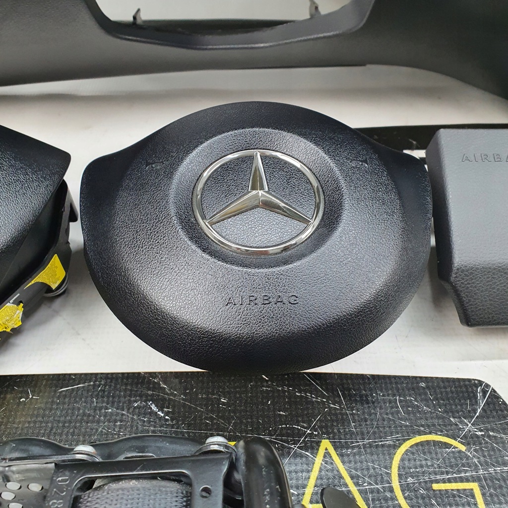 фото №8, W246 приборная панель приборная панель подушка подушка безопасности ремни