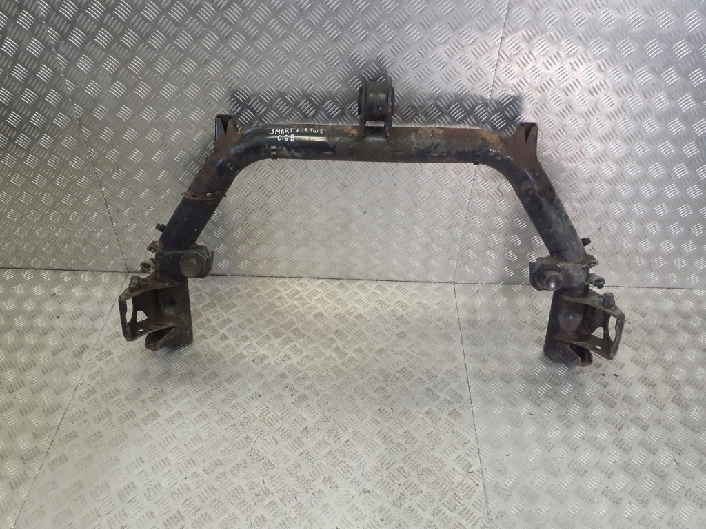 Купить Балка подвеска задний  smart fortwo 0.6