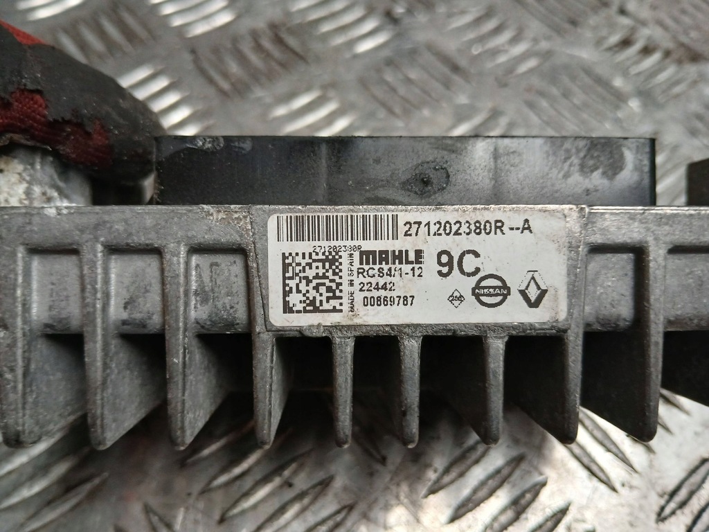 фото №7, Dacia lodgy duster реле свічка розжарювання 271202380 2021r