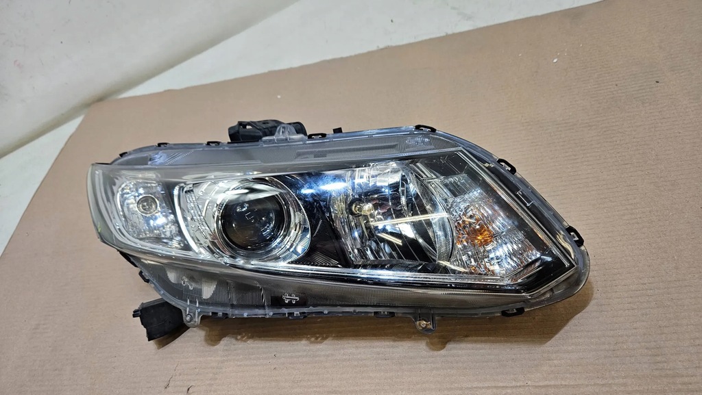 фото №10, Лампа перед передняя правая honda civic ix sedan линза