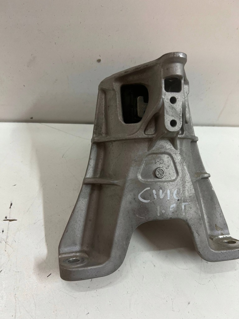 фото №7, Honda civic x 2017- 1.0 бензин кронштейн подушка двигуна