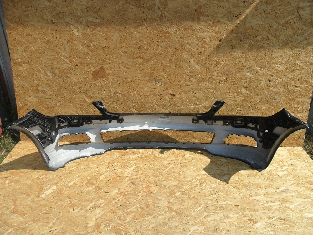 Mercedes c-klasse w204 2007 2008 бампер передний Киев