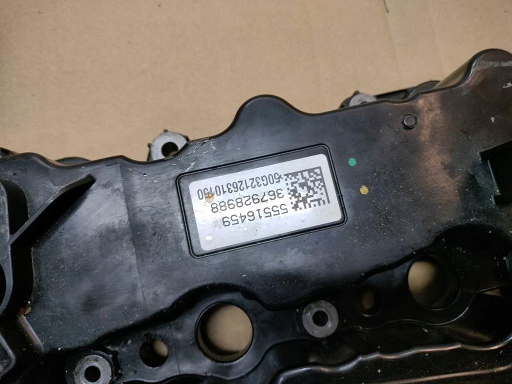 фото №5, Кришка клапанів кришка opel insignia b 2.0 cdti lsq пробіг 90 000 ідеальний стан