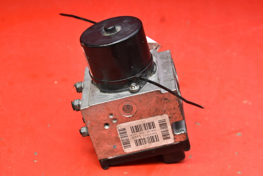 фото №6, Насос abs 15710602 peugeot 407 2.0 hdi 136 km 04-10