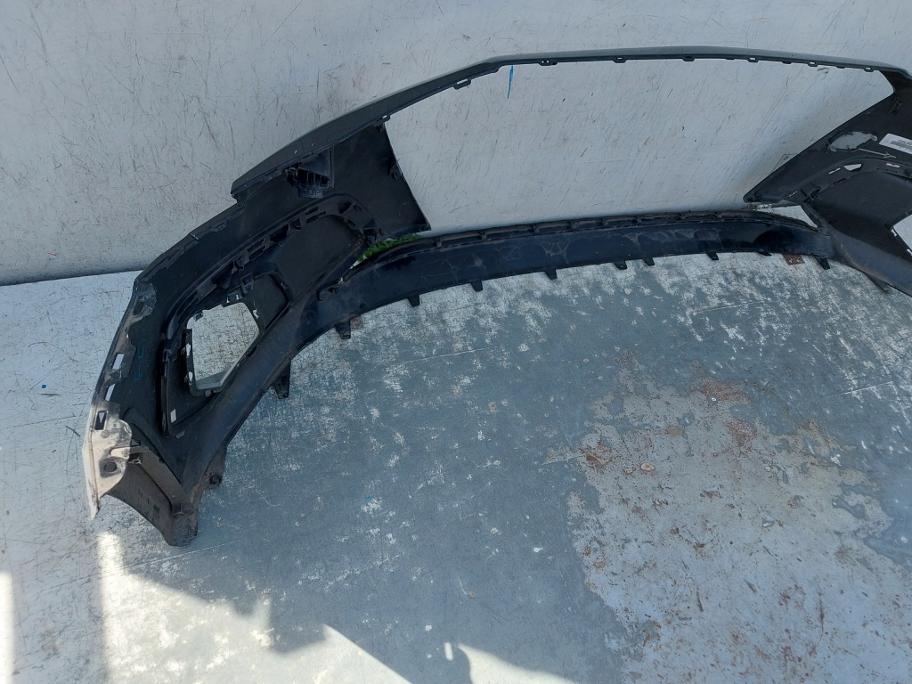 Купить Audi a3 8y0 20- бампер передний перед