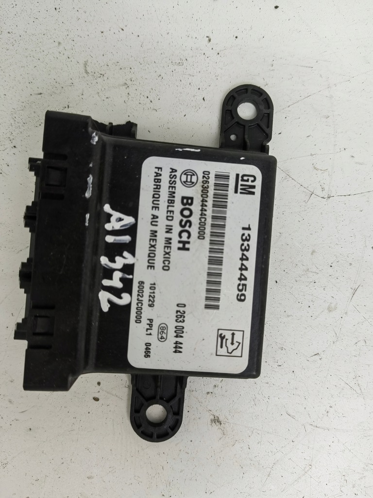 фото №1, Opel-części astra j insignia a модуль pdc 13344459