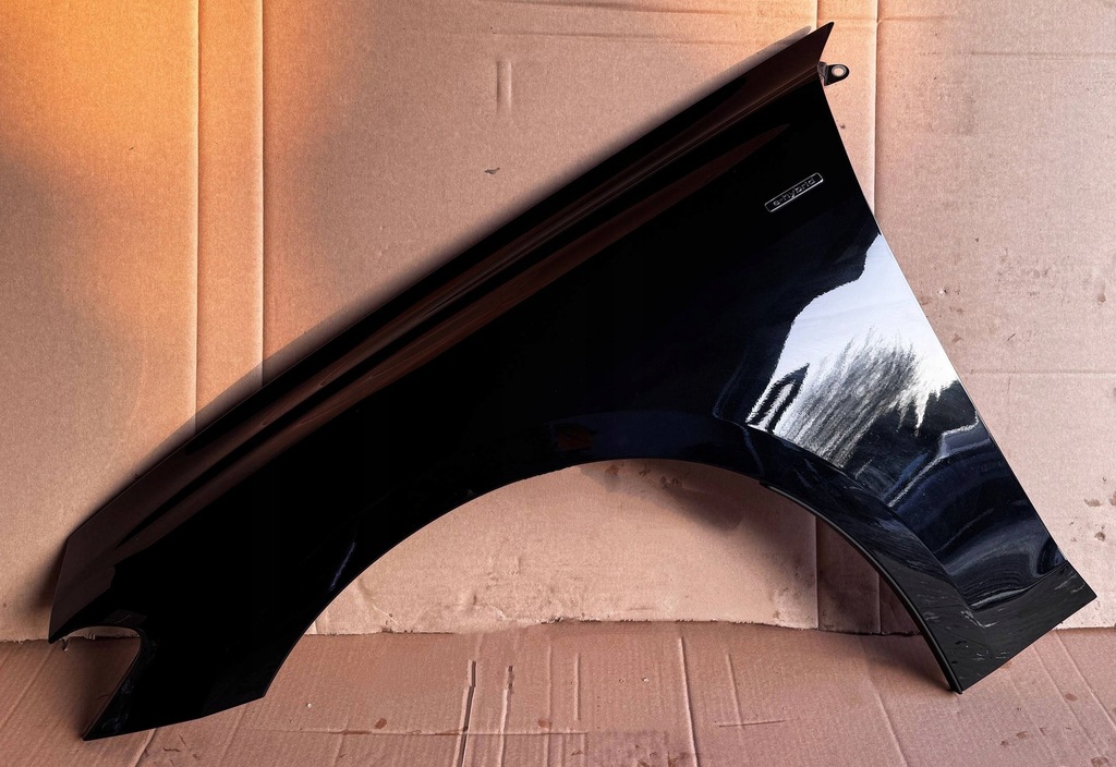 фото №14, Audi a5 b10 8b s-line black line ly9t 2.0tfsi e-hybryd kompletny перед