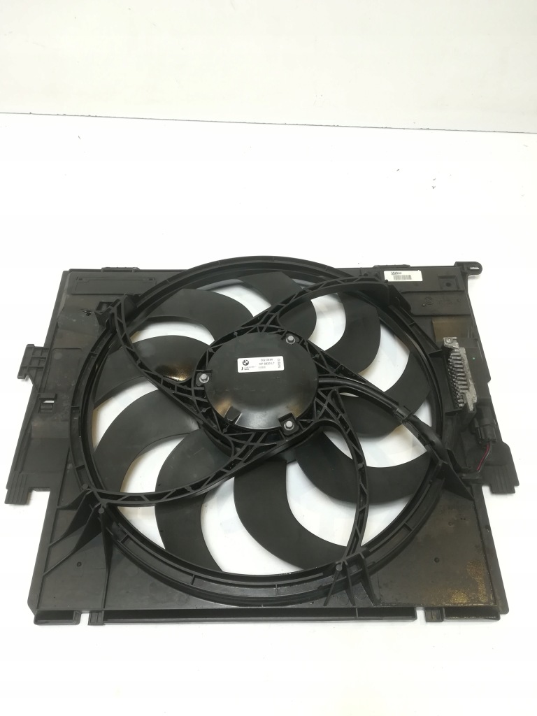 Купить Bmw f20 f30 f32 f34 7640508 вентилятор радиатора