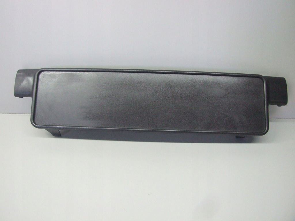 фото №1, Кронштейн номерного знака rej накладка audi a4 b7 3b0807719