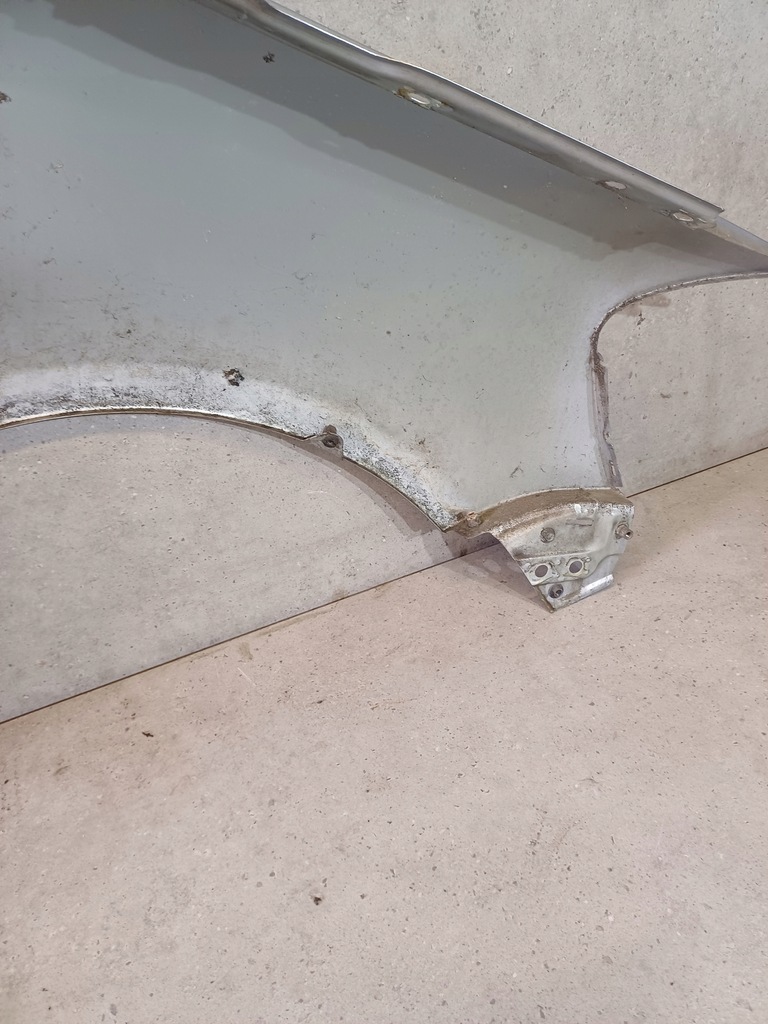 фото №12, Крыло левый vw fox код лакокрасочного покрытия la7w