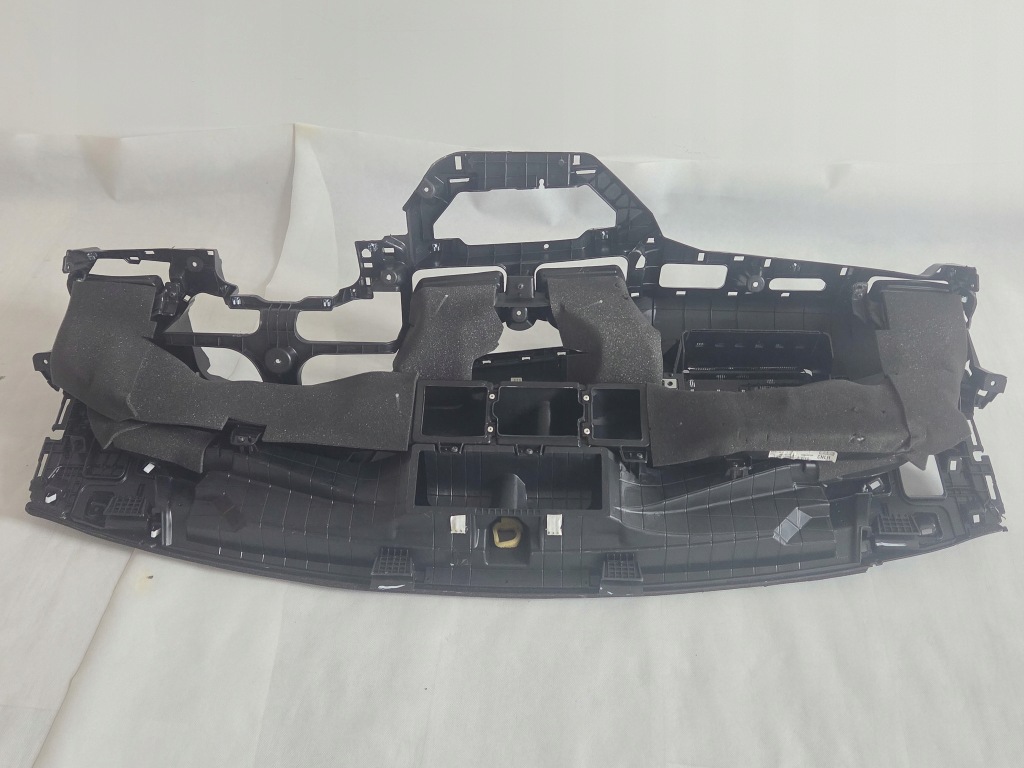 фото №5, Hyundai i20 iii 2023r консоль 4 ремни подушки безопасности сработавший