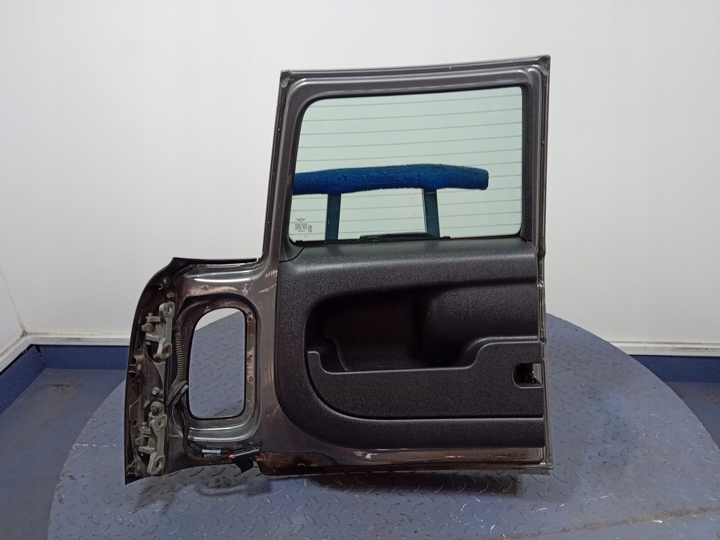 фото №2, Mini clubman r55 дверь распашные задняя правое 871