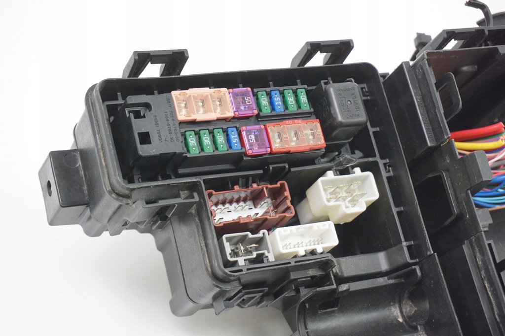 фото №6, Коробка запобіжників renault kadjar