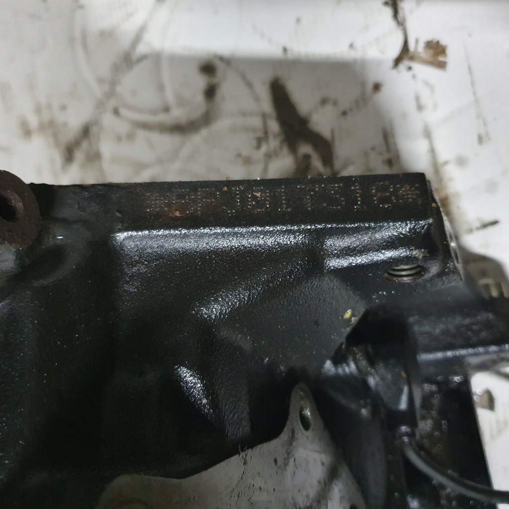 фото №16, Блок двигуна a6 c6 a4 b7 2.0 tfsi bpj 06f103021d