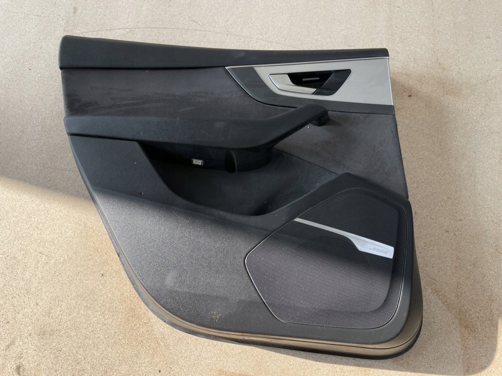 фото №1, Обшивка дверь задняя левый audi q7 4m 4m0863981