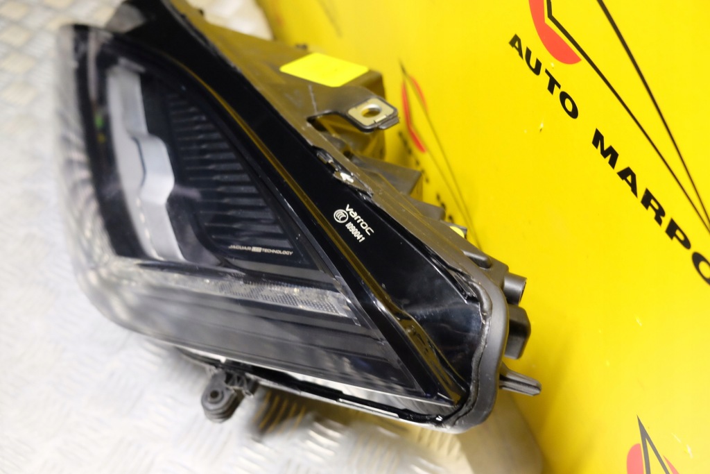 Jaguar e-pace 2017- фара фара full led l європа Зі Шроту