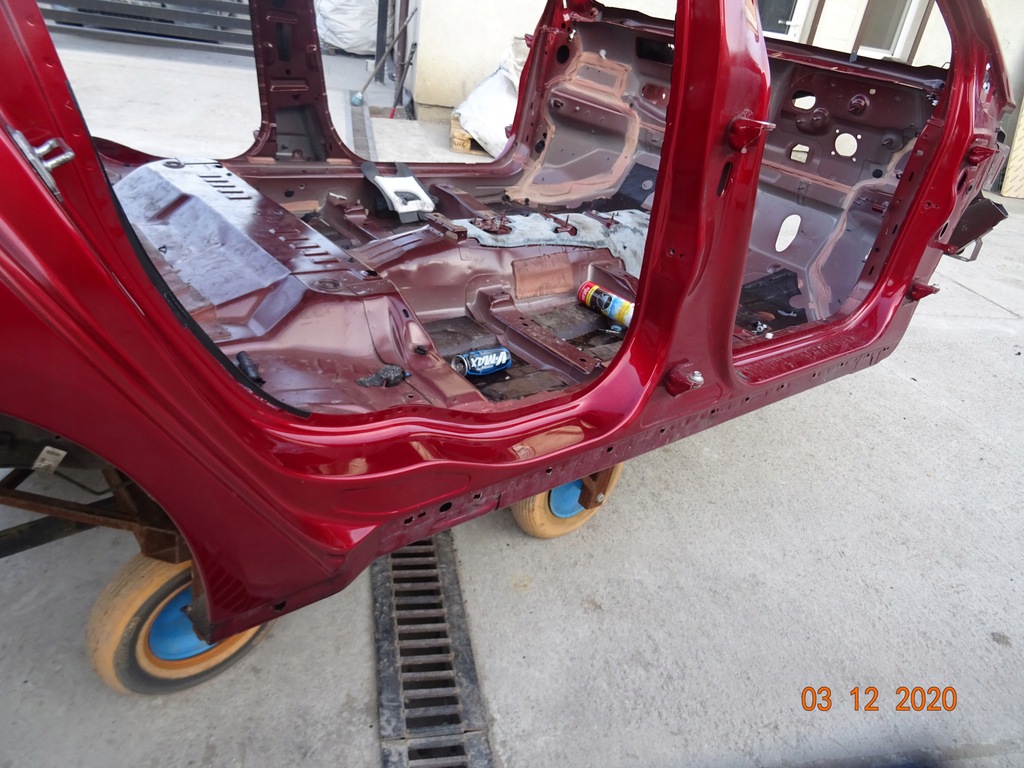 фото №1, Поріг блок двигуна правий ford mondeo mk5 різні кольори