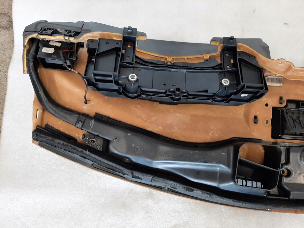 фото №12, Mercedes w203 приборная панель приборная приборная панель a2036800187